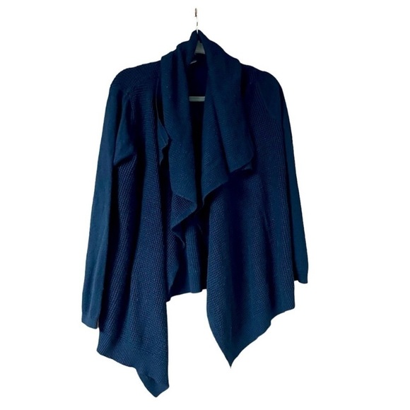 Verve Ami Sweaters - Verve Ami size medium super soft navy cardigan waterfall front